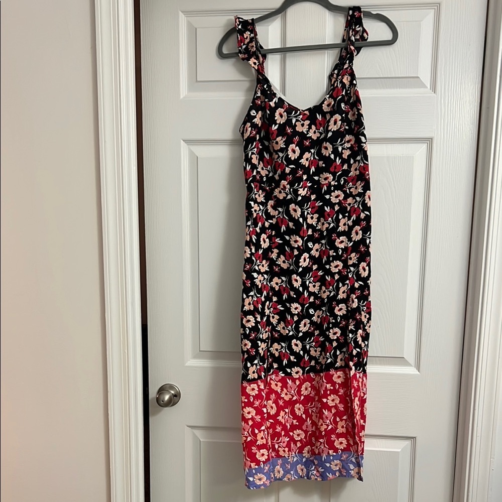 Express Floral Black and Red Dress Size M